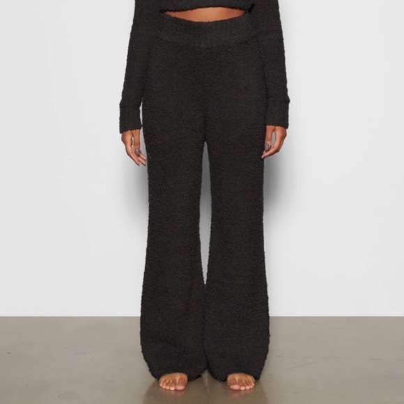 Skims Cozy Knit Sherpa Lounge Pants Black Size S/M Small Medium - Picture 1 of 4